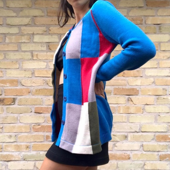 graphic patchwork cardigan w 50s and 70s vibes 🍁 super cozy :) - Picture 3 of 3